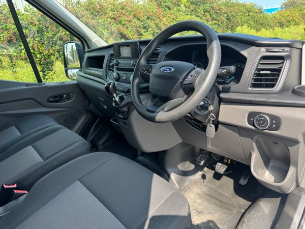 Ford Transit 2021 364773479