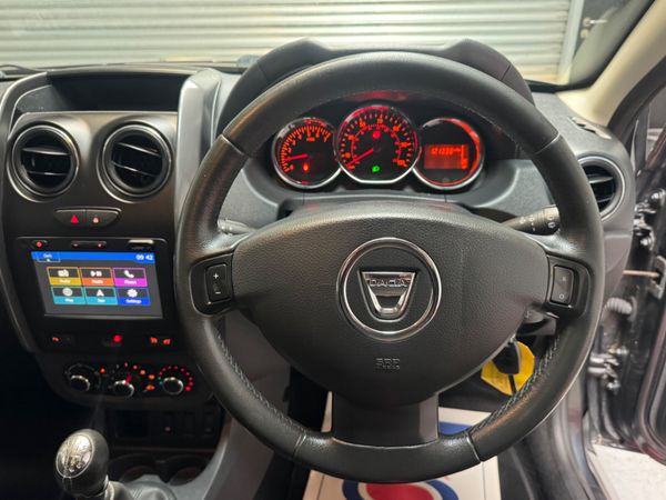 Dacia Duster 2016   TOP SPEC ! 364785103