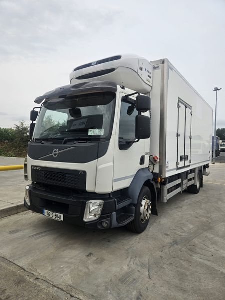 Volvo  FL 250 21ft Thermoking Fridge 21ft Body 364789995