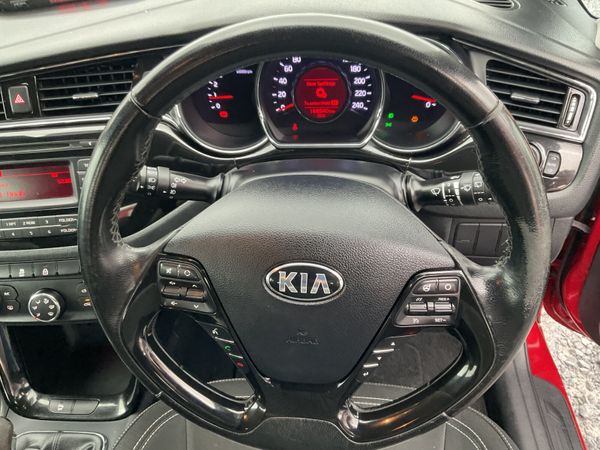 KIA CEED 1.4 DIESEL  NCT 5/26 LOW KMS SPOTLESS 364805373