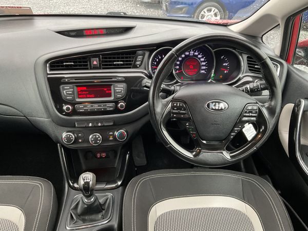 KIA CEED 1.4 DIESEL  NCT 5/26 LOW KMS SPOTLESS 364805380