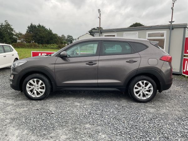 HYUNDAI TUCSON 1.6 DIESEL EXECUTIVE ONE OWNER 364816985