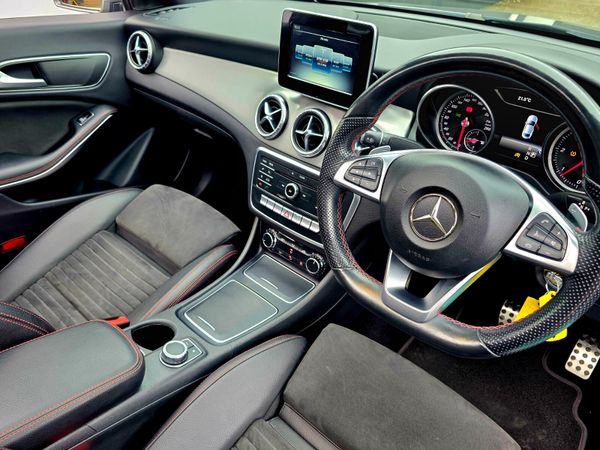 Mercedes-Benz CLA220d AMG 2017 364830134