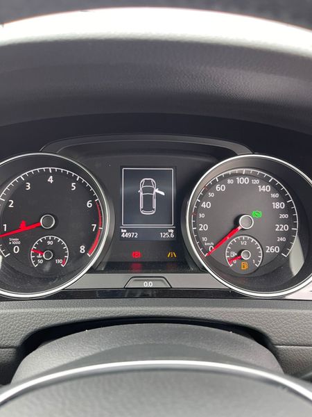 Volkswagen Golf 2014 Automatic 364854995