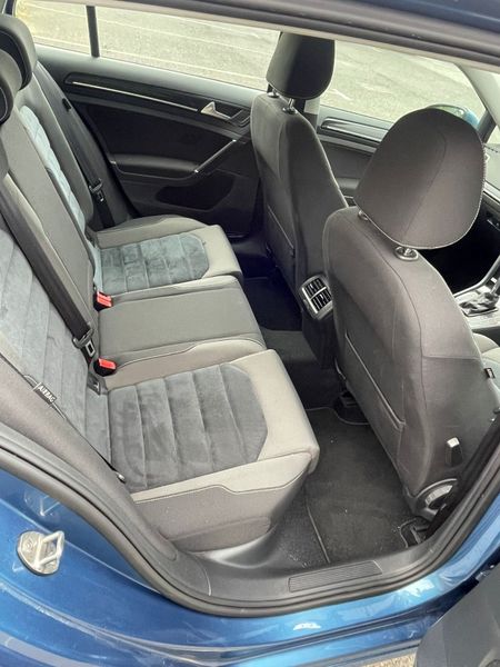 Volkswagen Golf 2014 Automatic 364854992