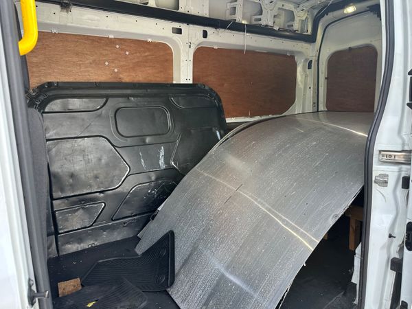 Ford Transit 2.0 Diesel DOE AND TAX 364862935