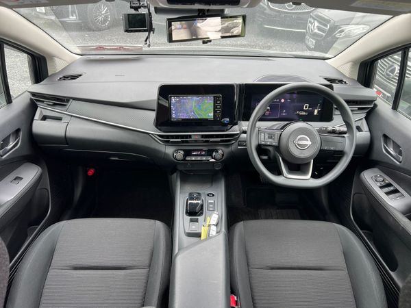 22 Nissan Note Hybrid 360 Camera 364870549