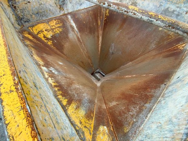 SECATOL1500lts CONCRETE SKIP / HOPPER......09-2. 364896751