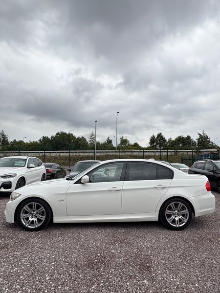 BMW E90 320i M Sport Automatic Low KM 364896809