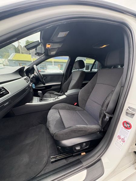 BMW E90 320i M Sport Automatic Low KM 364896814