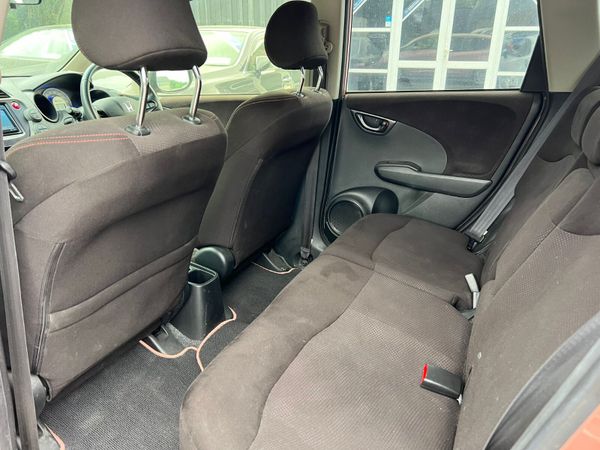 2012 Honda Fit Hybrid 364892096
