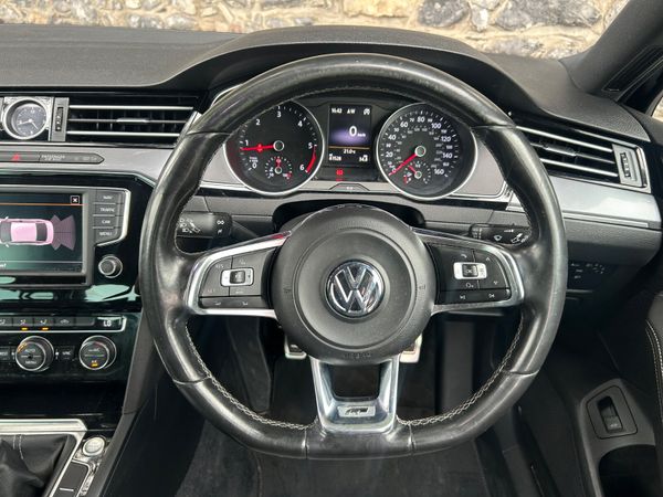Volkswagen Passat R-Line 150BHP 2016 364903094