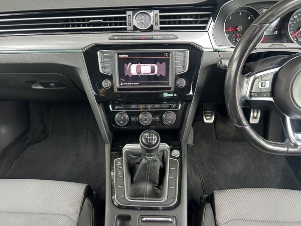 Volkswagen Passat R-Line 150BHP 2016 364903105