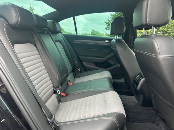 Volkswagen Passat R-Line 150BHP 2016 364903107