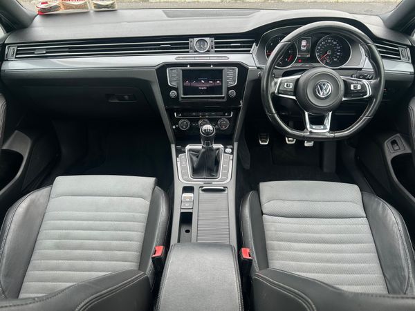 Volkswagen Passat R-Line 150BHP 2016 364903103