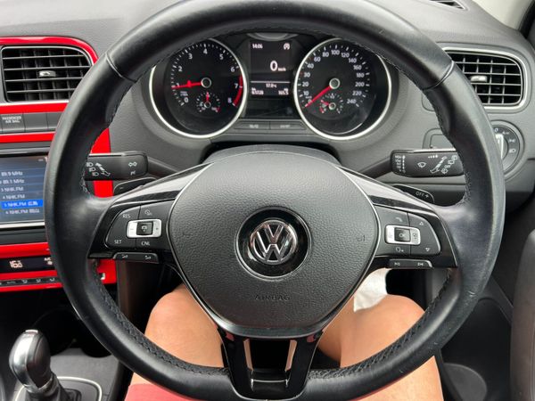17 Vw Polo High Spec With Leather Seats 364915188