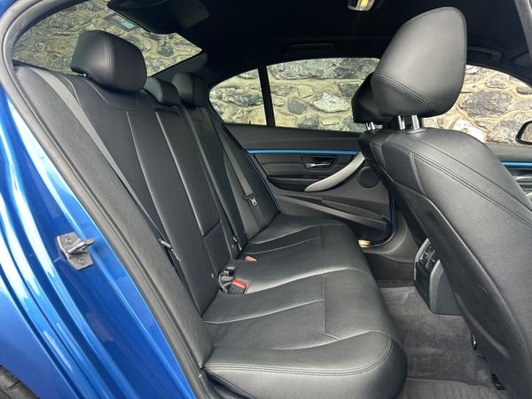BMW 318D M Sport 2016 364910172