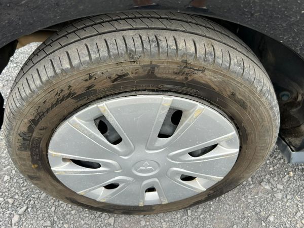 14 Mitsubishi Mirage 1.1 Automatic 364911959