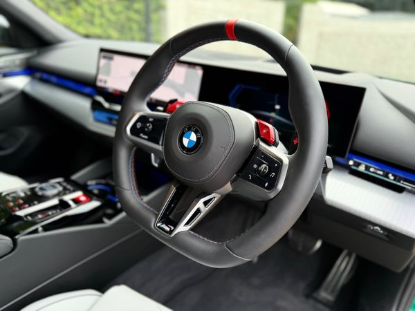 252 M5 TOURING 4.4 V8 HYBRID 727BHP 364927686