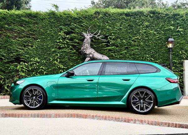 252 M5 TOURING 4.4 V8 HYBRID 727BHP 364927863