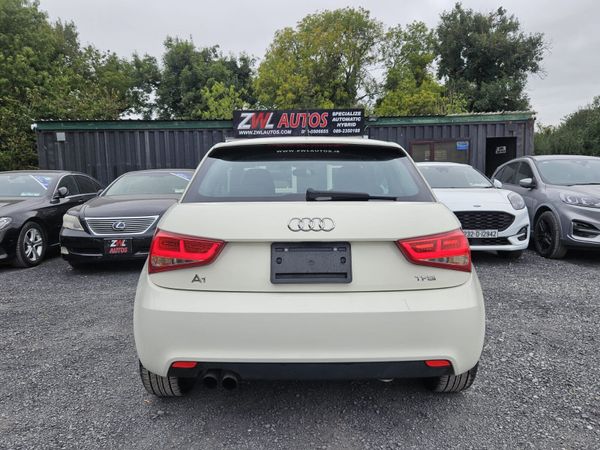 12 Audi A1 1.4 364923362