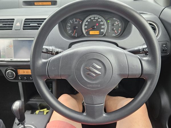 2010 Suzuki Swift 1.2 364939338