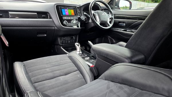 🔥 2016 Mitsubishi Outlander PHEV Intense+Automati 364944533