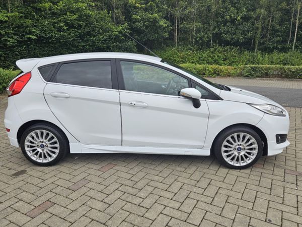 Ford Fiesta 1.0 PETROL AUTOMATIC ST LINE  * HIGH S 364955423