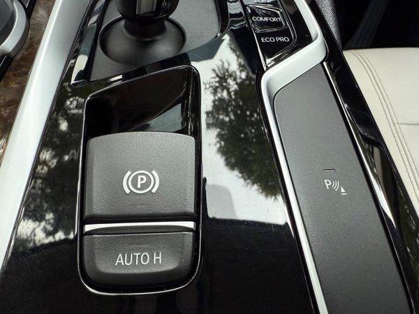 BMW 5-Series 2020 Diesel With Sunroof 364950818