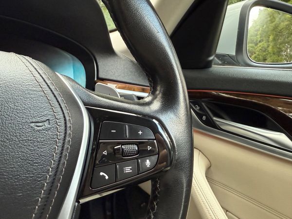 BMW 5-Series 2020 Diesel With Sunroof 364950824