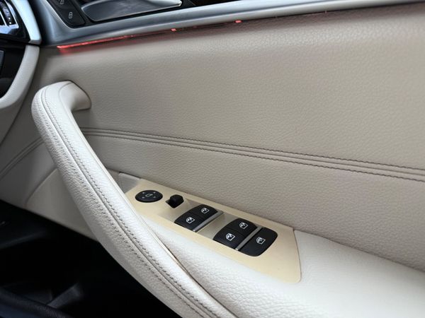 BMW 5-Series 2020 Diesel With Sunroof 364950821