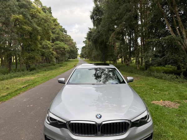 BMW 5-Series 2020 Diesel With Sunroof 364950860