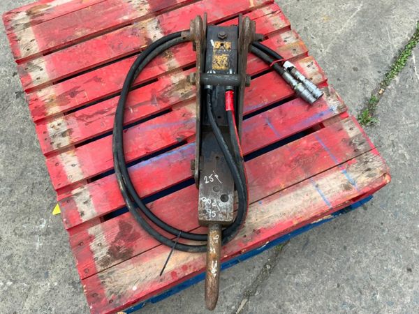 JCB hammer  BREAKER...25mm PINS.......1293t. 364968824
