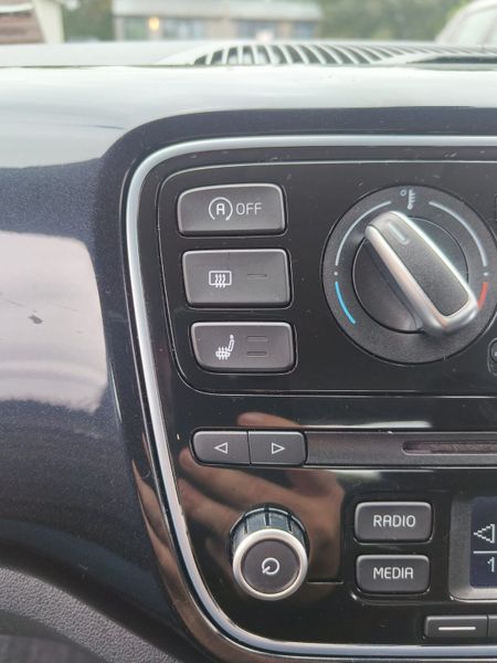 2015 VW Up! High spec 364996817