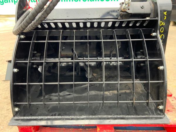SELF LOADING CONCRETE MIXING BUCKET......308w. 364997689