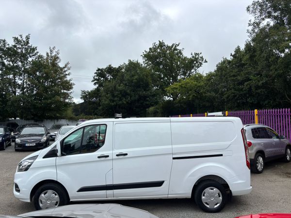 Stunning Ford Transit Custom Long Wheel Base 364999478