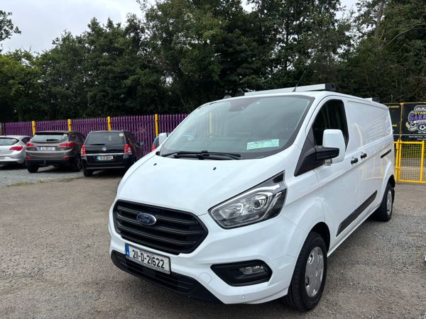 Stunning Ford Transit Custom Long Wheel Base 364999479