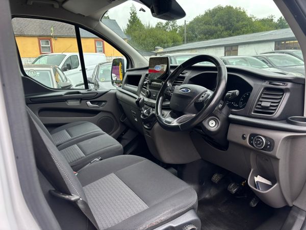 Stunning Ford Transit Custom Long Wheel Base 364999483