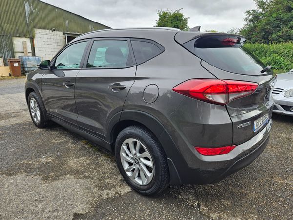Hyundai Tucson 2016 1.7 diesel low mileage 365019751