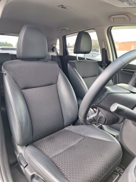 Honda Fit 1.5L Hybrid| Half leather seats 365034536