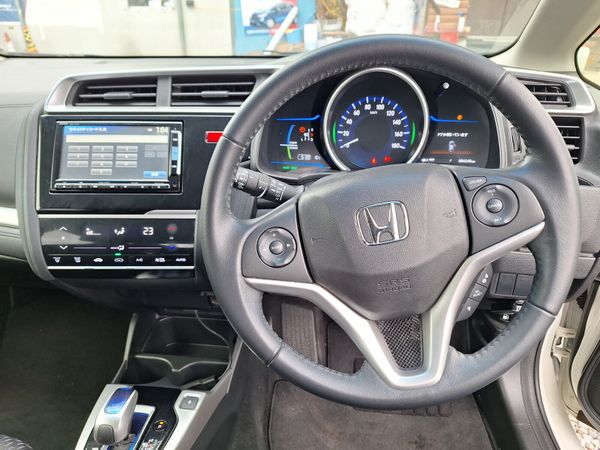 Honda Fit 1.5L Hybrid| Half leather seats 365034530