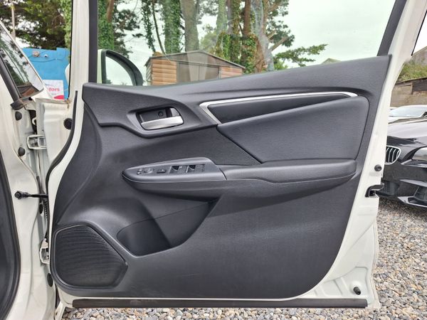 Honda Fit 1.5L Hybrid| Half leather seats 365034542