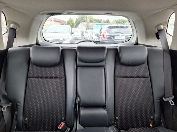 Honda Fit 1.5L Hybrid| Half leather seats 365034574