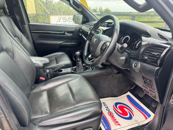 192 Toyota Hilux Invincible X Manual***** 365044534