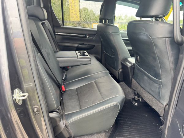 192 Toyota Hilux Invincible X Manual***** 365044532