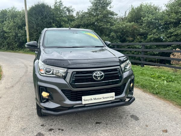 192 Toyota Hilux Invincible X Manual***** 365044616