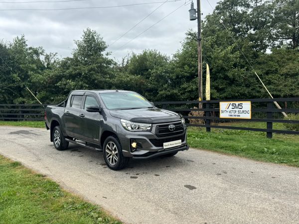 192 Toyota Hilux Invincible X Manual***** 365044612