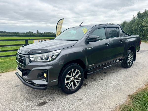 192 Toyota Hilux Invincible X Manual***** 365044620
