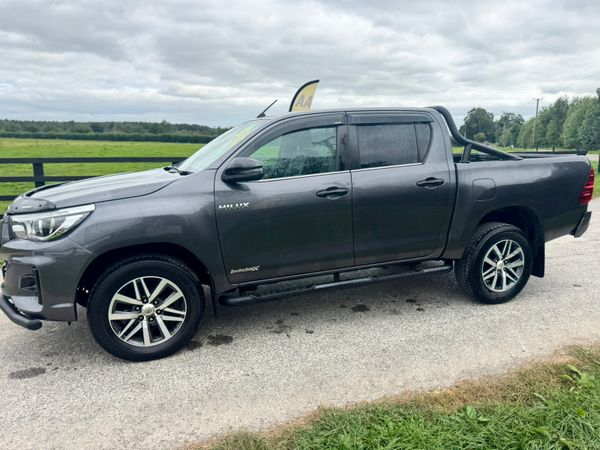 192 Toyota Hilux Invincible X Manual***** 365044622