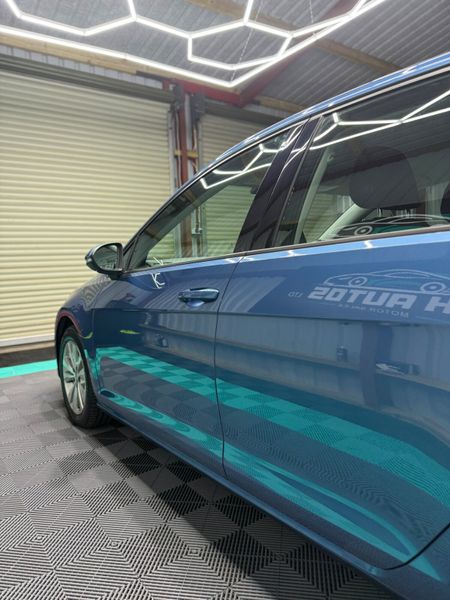 Volkswagen Golf 2015 - Auto + Only 95,000 KM 365046678